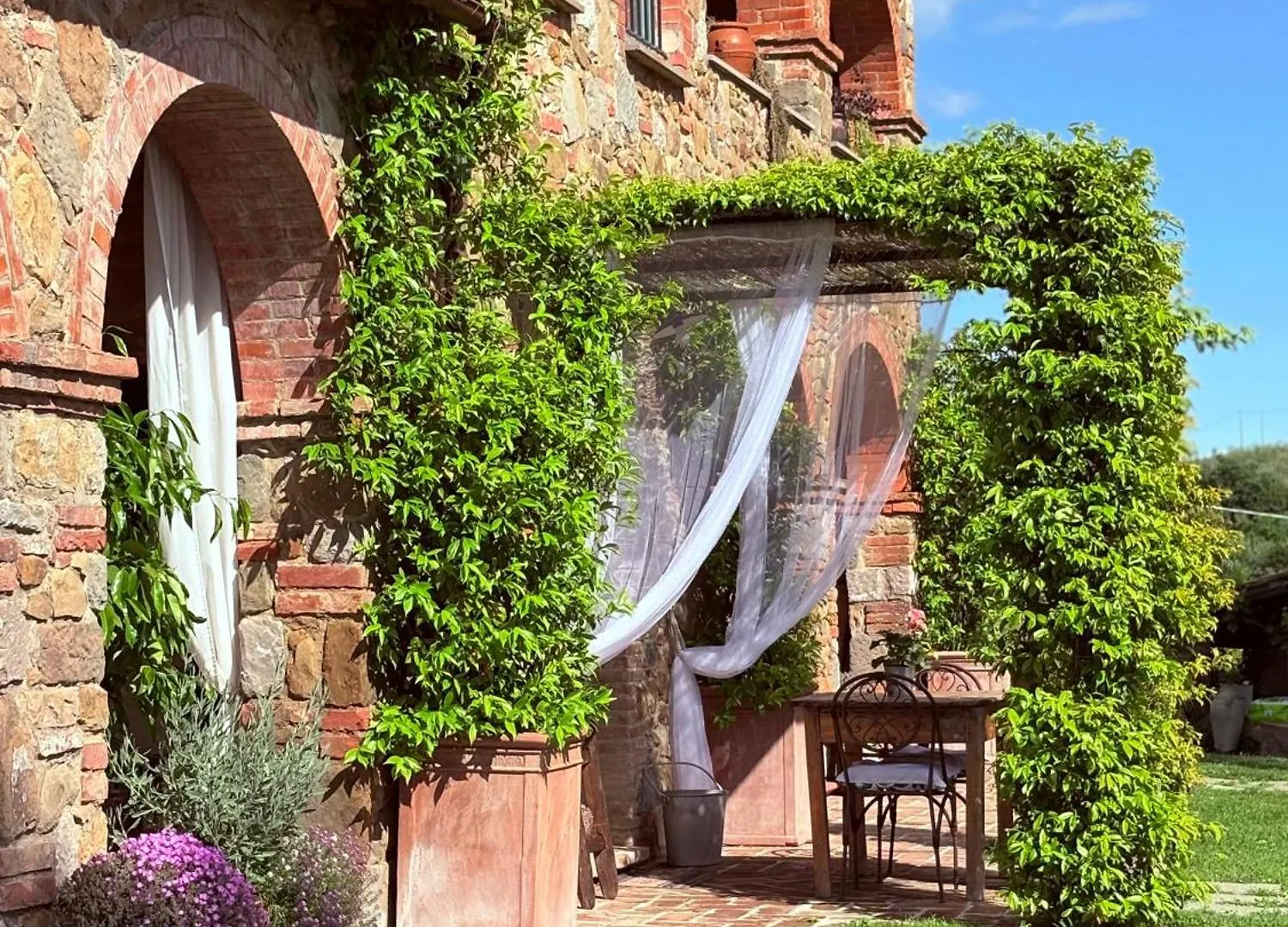 Casa Vasari Holiday Suites Tuscany Lucignano Alloggio per agriturismo