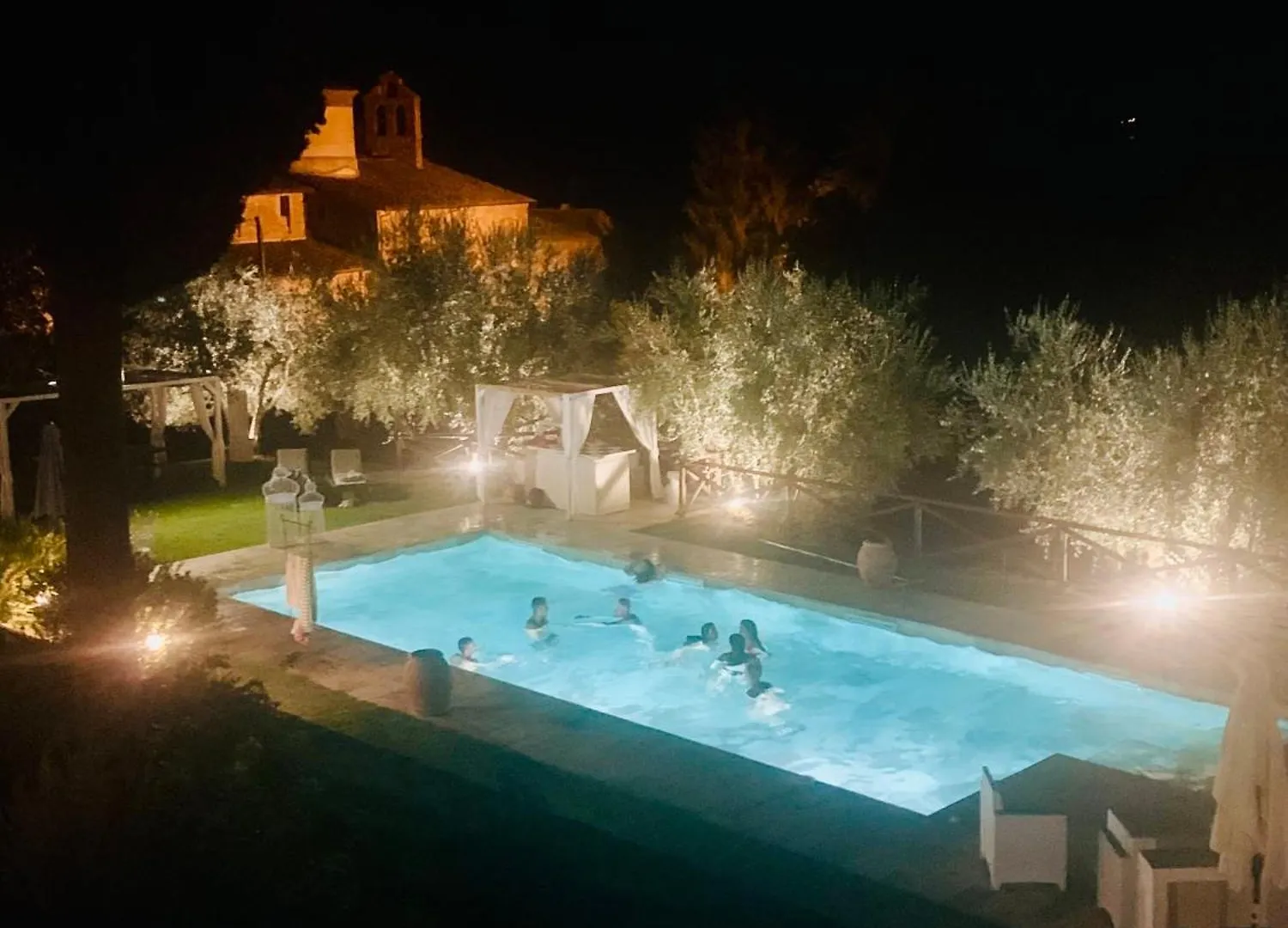 Gospodarstwo agroturystyczne Casa Vasari Holiday Suites Tuscany Lucignano Włochy